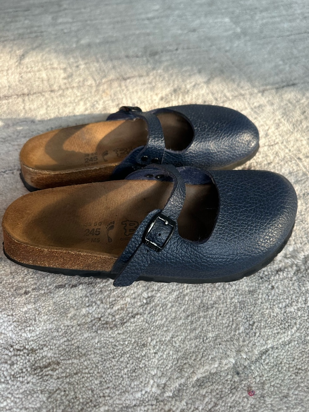Birkenstock Women’s Navy Blue Leather Mary Jane clogs w Buckle size 38 (7.5 us) - Picture 9 of 11